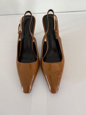 Light Brown Patent Leather Women's Shoes Open Golden Heel With Strap Size 7